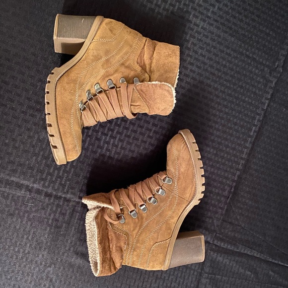 Jellypop Shoes - Jelly pop lace up heeled boots size 8.5
